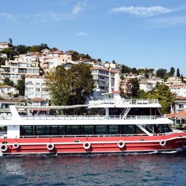 Bosphorus Yacht Rental Rates
