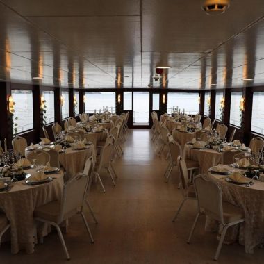 Engagement Boat Rental