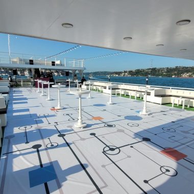 Indulge in a Bosphorus Cruise: Rent a Yacht for a Day of Luxury