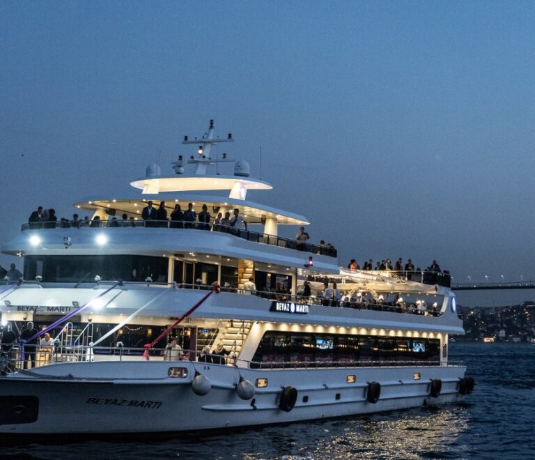 Tekne Organizasyon Fiyatları: Eğlenceli Etkinlikler