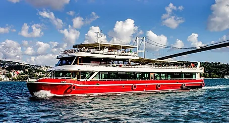 Teknede Şirket Yemeği