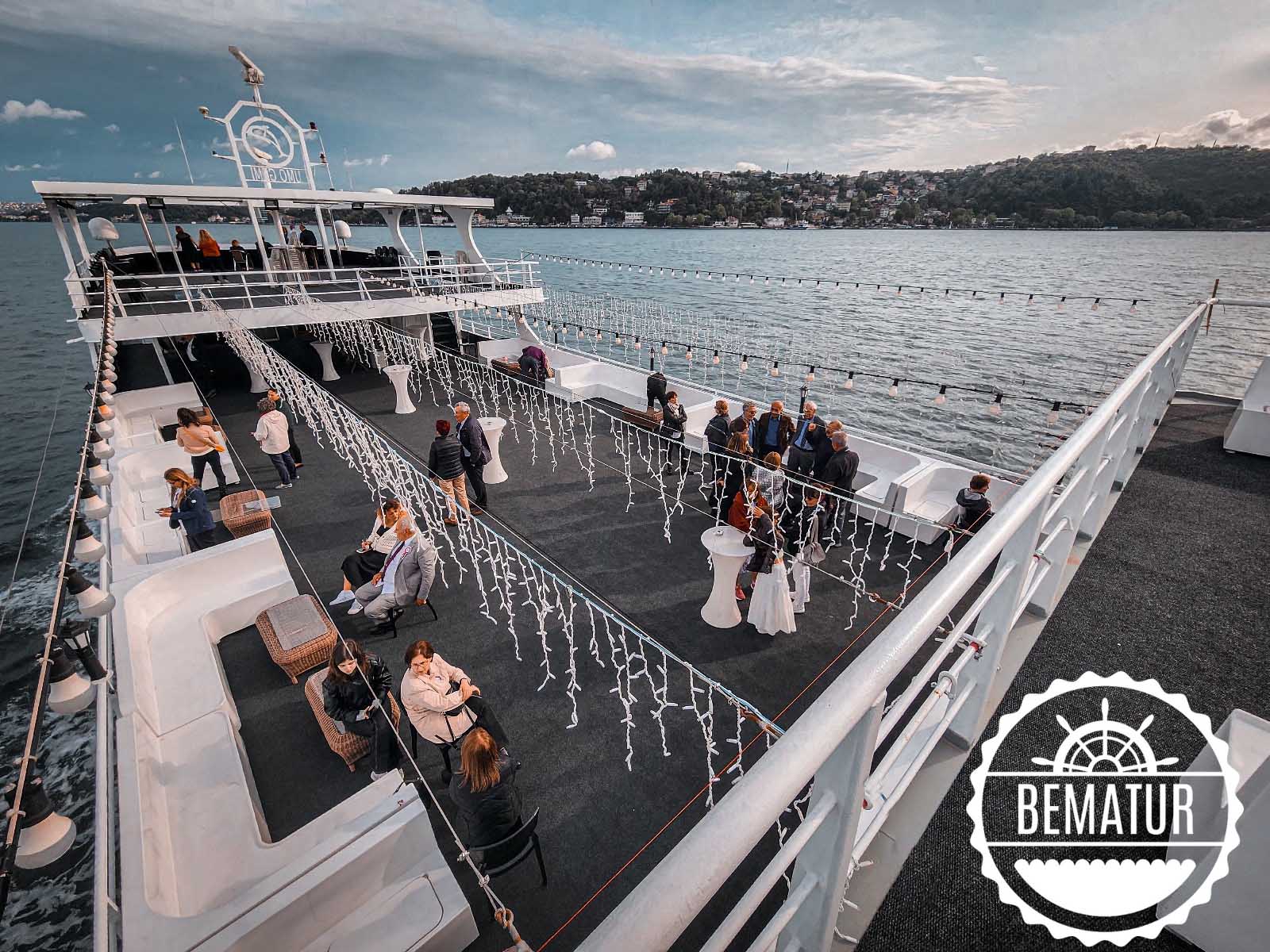 Teknede Yaza Merhaba Partisi | Boğaz’da Özel Organizasyonlar – Bematur