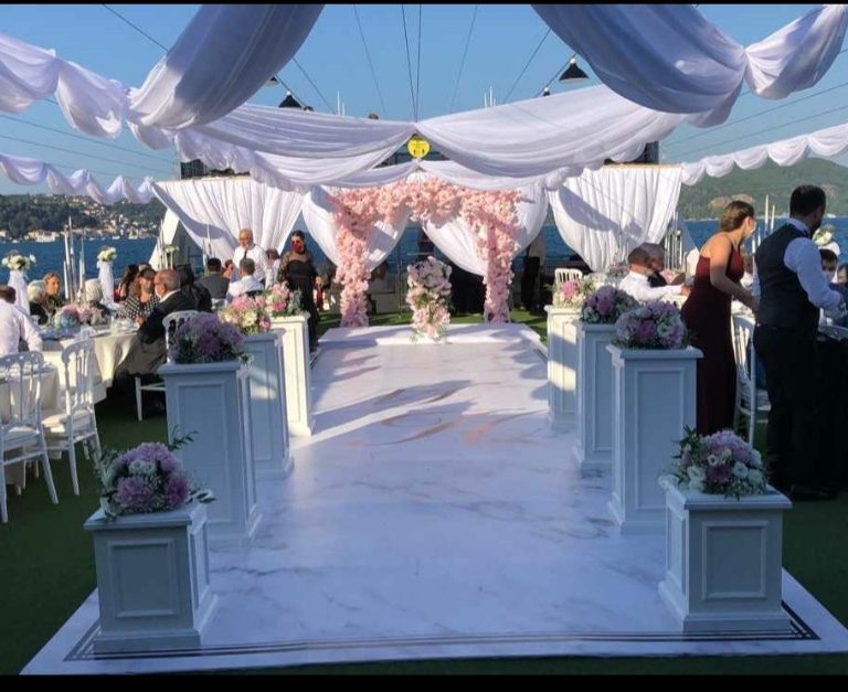 Wedding Organization on a Ship: A Unique Experience with Bematur!