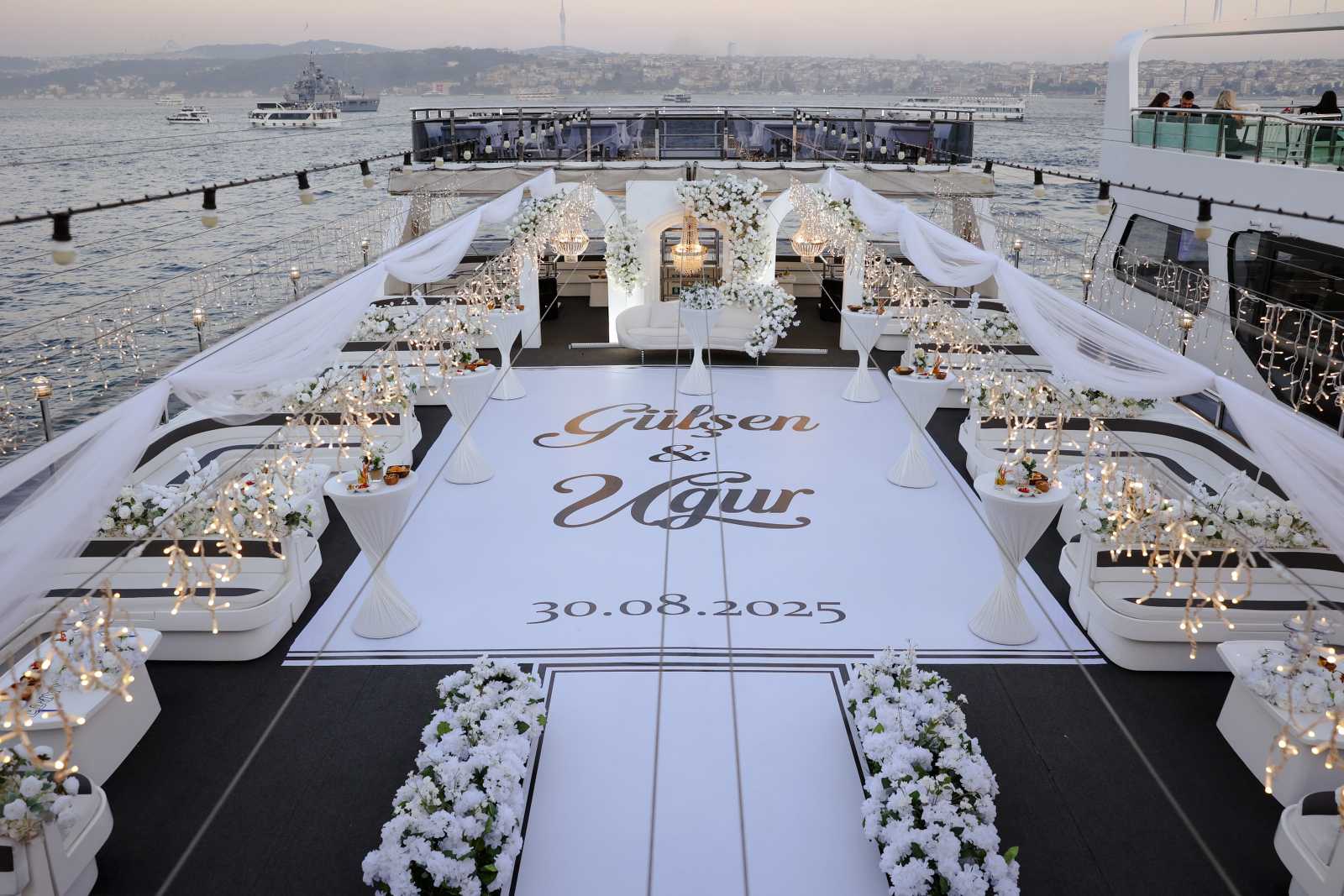 Why More Couples Are Choosing Bosphorus Boat Weddings in Istanbul