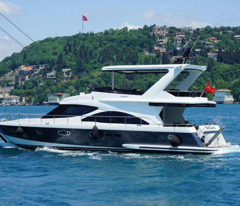 Yacht 5